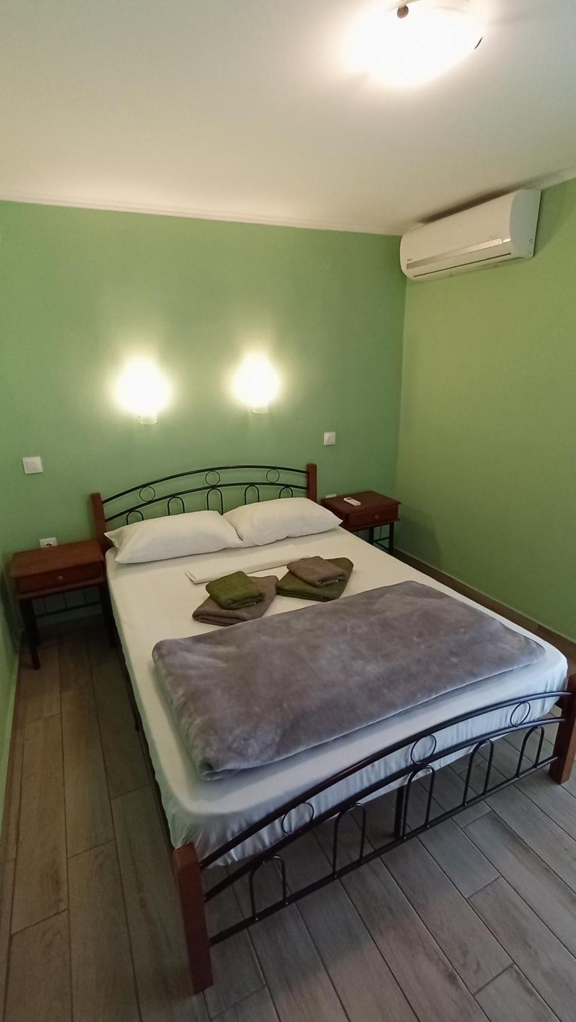 House Eugenia Sarti Apartment Room photo